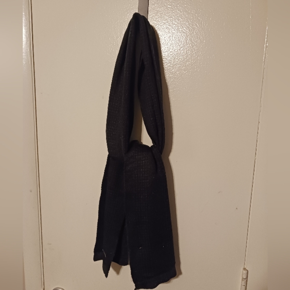 NWT! Men's Scarf (Ryan Seacrest)